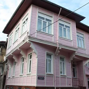  Hostel Piya